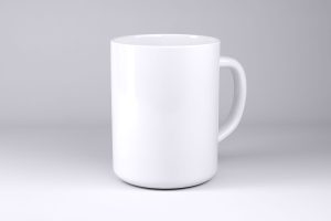 découvrez notre mug élégant et pratique, idéal pour savourer vos boissons chaudes préférées au quotidien.